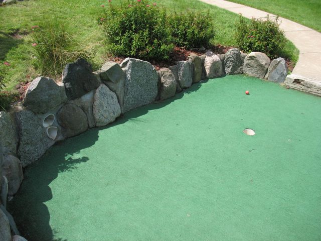 K hole 16