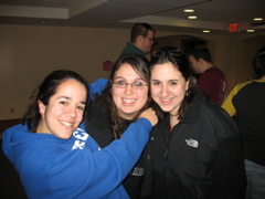 Leah, Rachel, Melanie; In background: Willie, Gabe