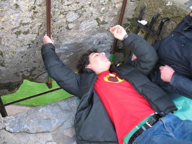 Daniel kisses the Blarney Stone