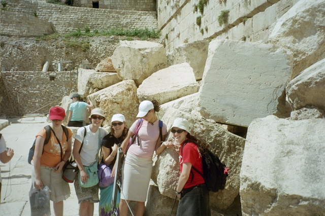 Rachel S, Hannah, Rachel H, Elyse, Lia at Kotel Fallen Stones