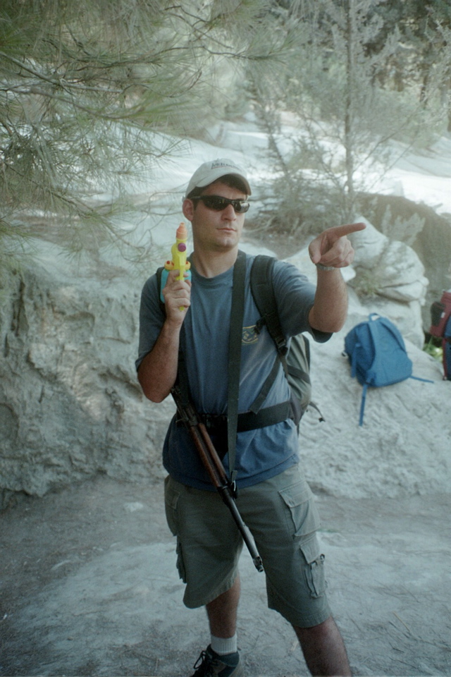 Moshe aiming the real gun